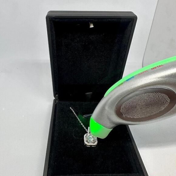 GRA 2 Ct Round Cut Square Halo Moissanite Necklace Pendant Chain Gold Plated 925 - Picture 4 of 12